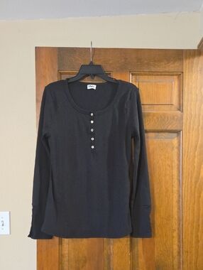 Pulse Boutique Black Top
